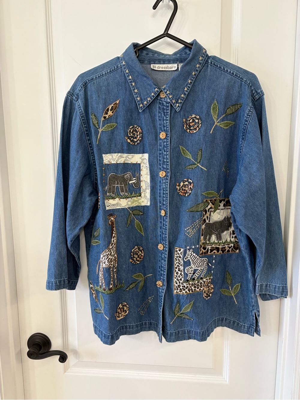 Vintage dressbarn XL Safari Animal Blue Denim Shirt Embroidered Elephant Zebra